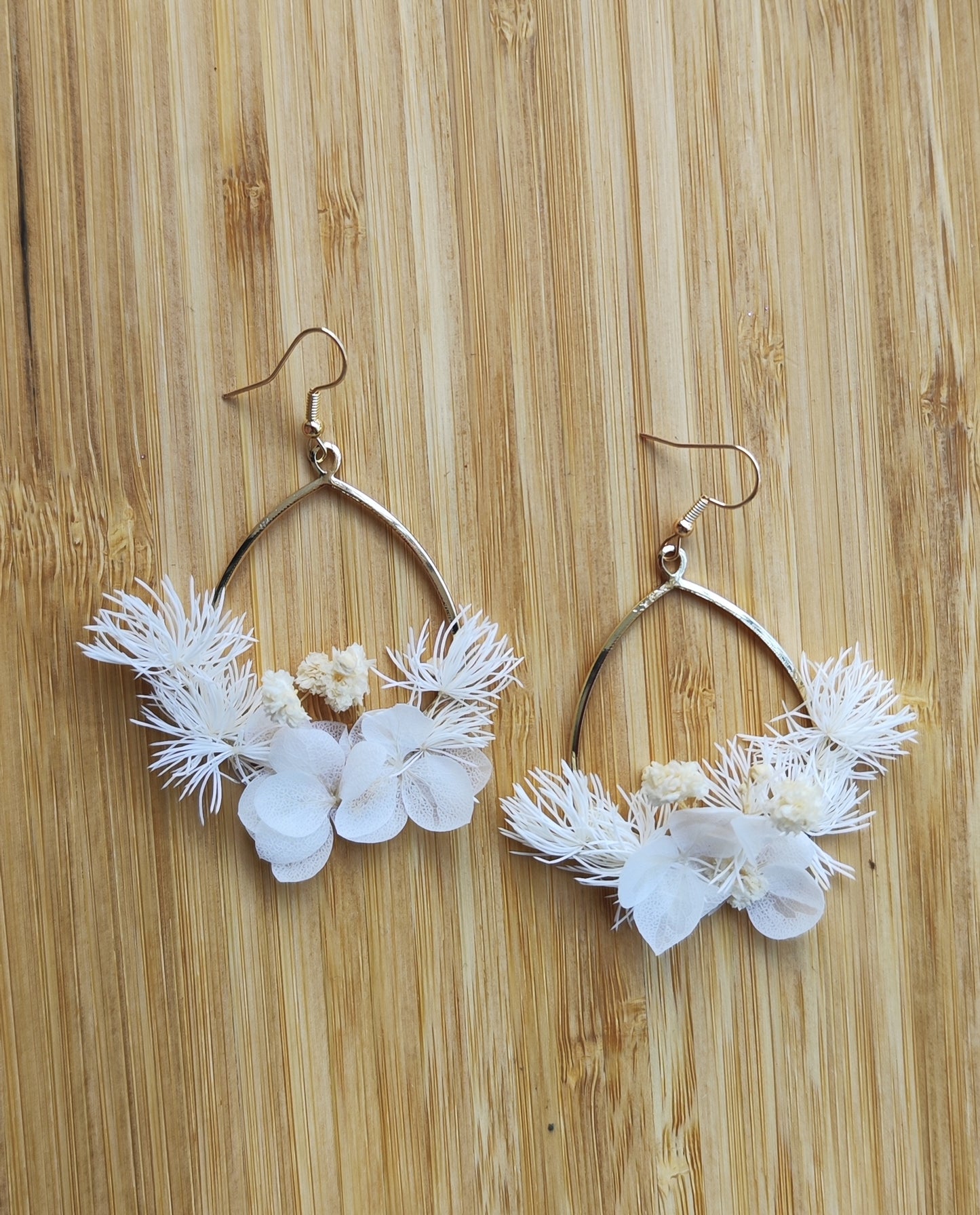 Boucles d'oreilles fleurs séchées